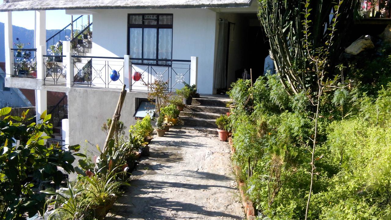 Himalayan Inn Homestay ดาร์จีลิง ภายนอก รูปภาพ