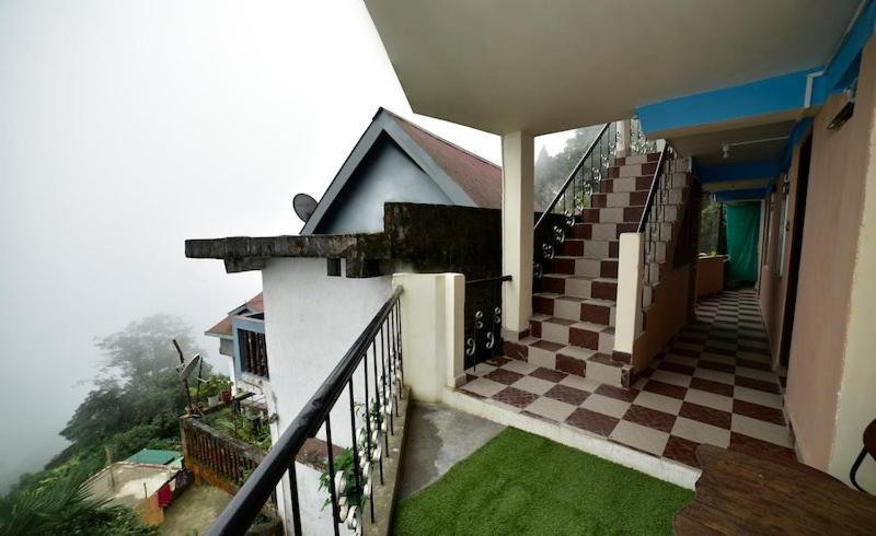 Himalayan Inn Homestay ดาร์จีลิง ภายนอก รูปภาพ